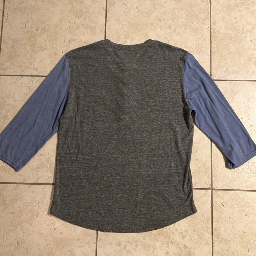 Alternative Henley - Picture 10 of 10